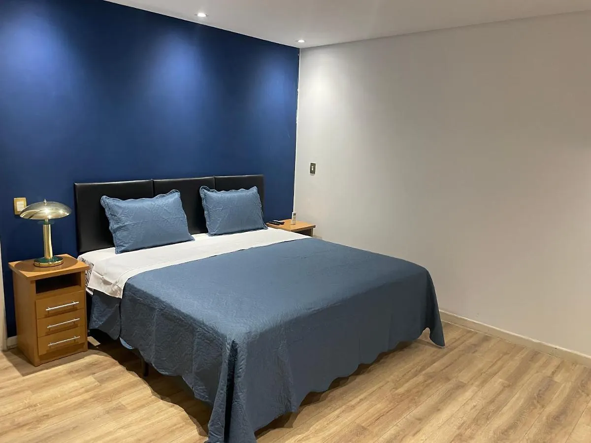 Suite No Jardim Guedala Sao Paulo